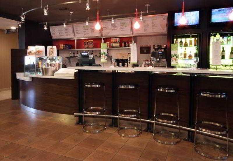 Courtyard By Marriott Topeka Restaurante foto